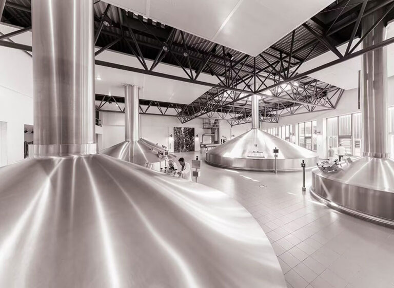 Industrial brewhouse